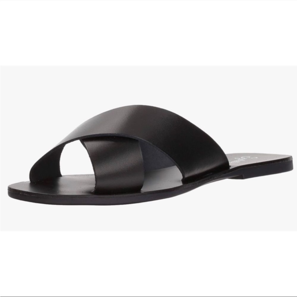 Seychelles flat black criss cross sandals size 7.5